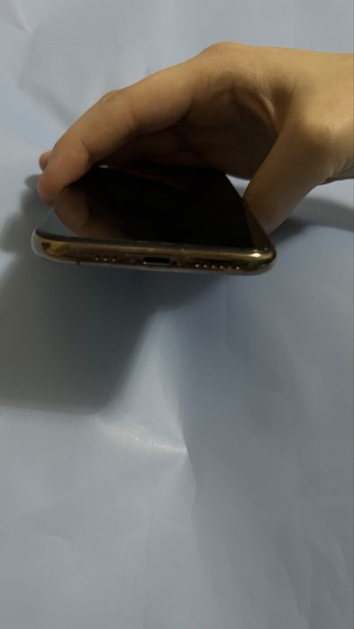 Продам хорошего качество Iphone 11 pro