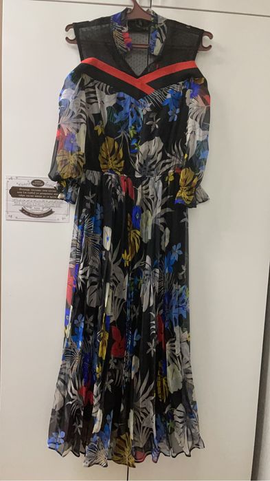 Платье нарядное Турция