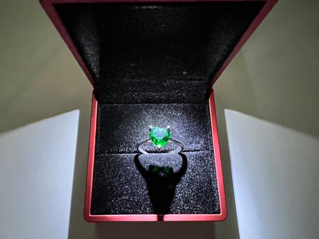 Inel din argint cu piatra pretioasa