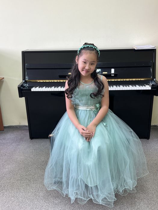 Продаю красивое платье