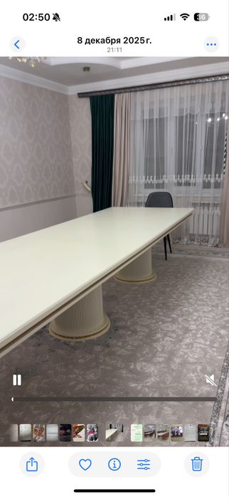 Стол для зала новый.