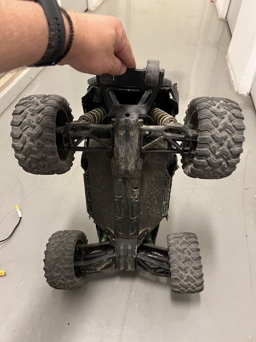Automodel Traxxas Maxx 1/10
