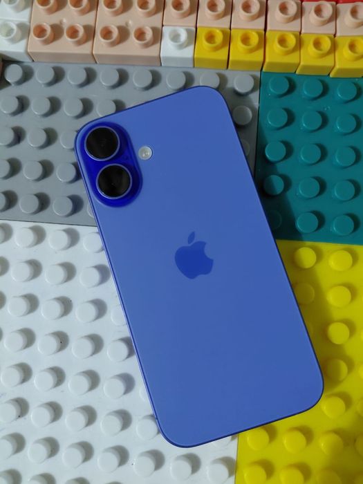 Продам Айфон 16 128гб