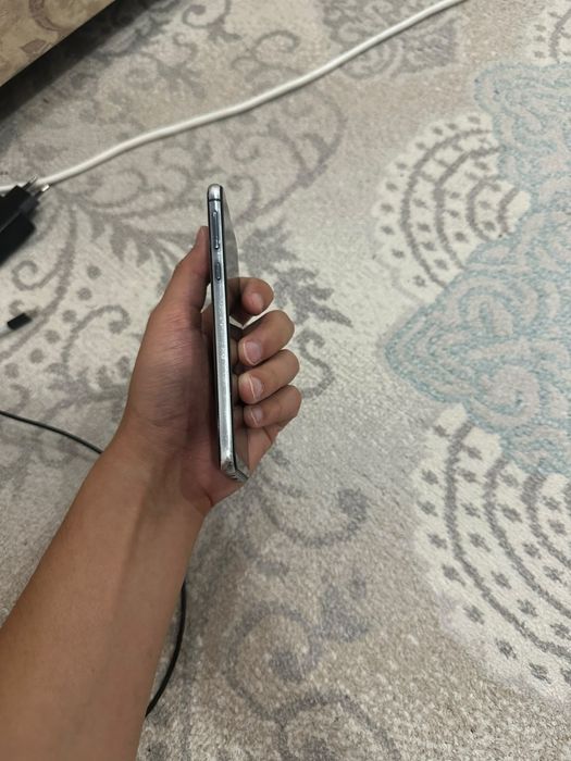 Продам samsung s10e original