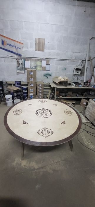 Круглый стол раскладной !