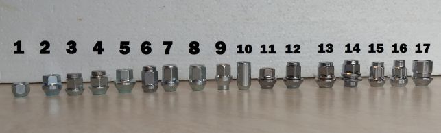 Piulițe Negre M12 x 1,5 pt Toyota Lexus   cheie 21 .