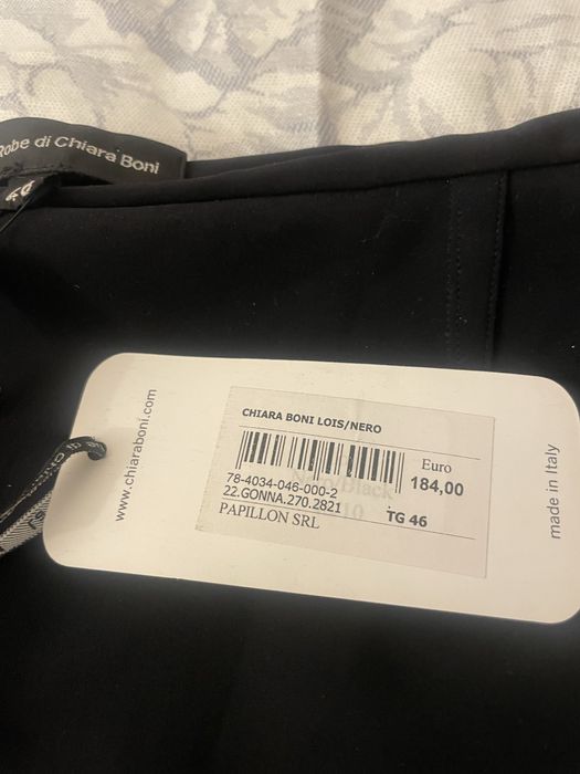 Чисто нова пола di chara boni