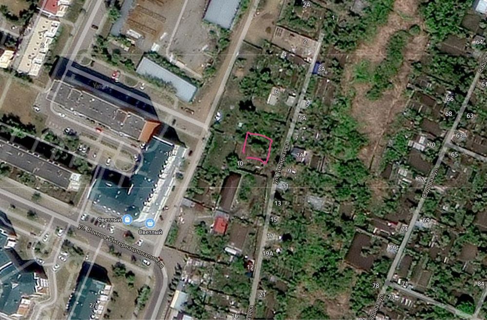 Дачный участок в городе. Наурыз