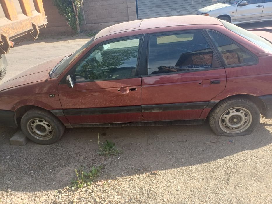 Продам пассат б3 срочно