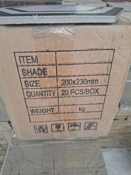 Кафель на пол. На стен