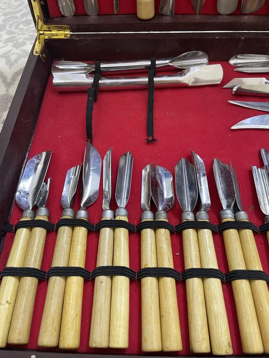 Karving pichoqlari sotiladi yuqori sifatli