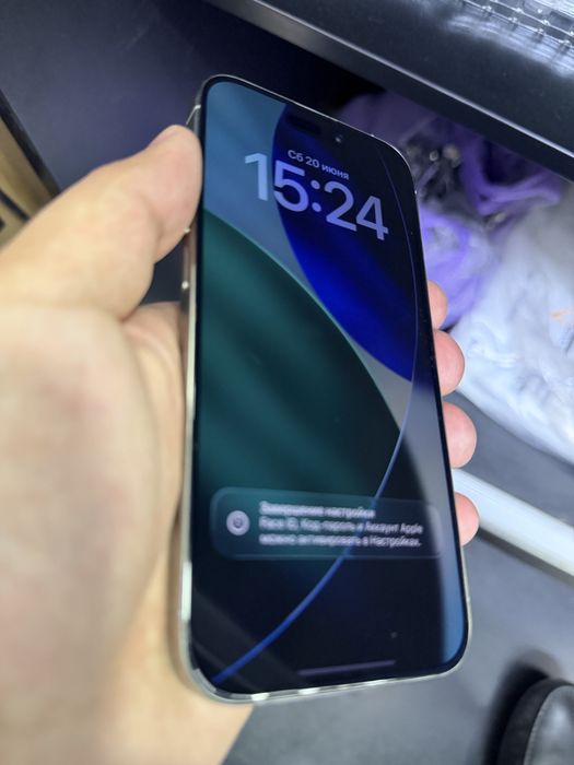 Iphone 15 pro  natural titanium 256