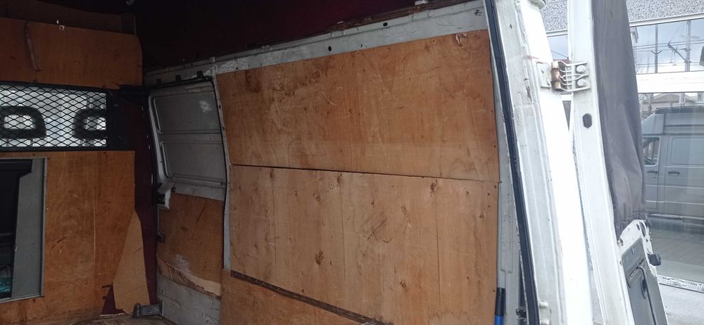 Бус Рено Трафик 2.5 дизел