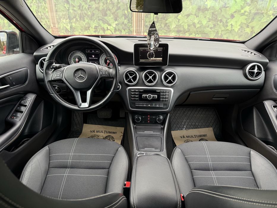 Mercedes A180 / Automat / Bi-xenon