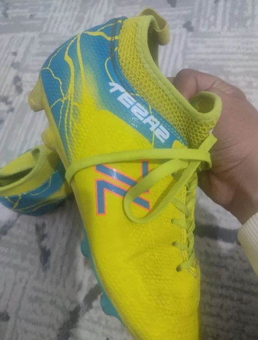 Futbol butsa Sotiladi