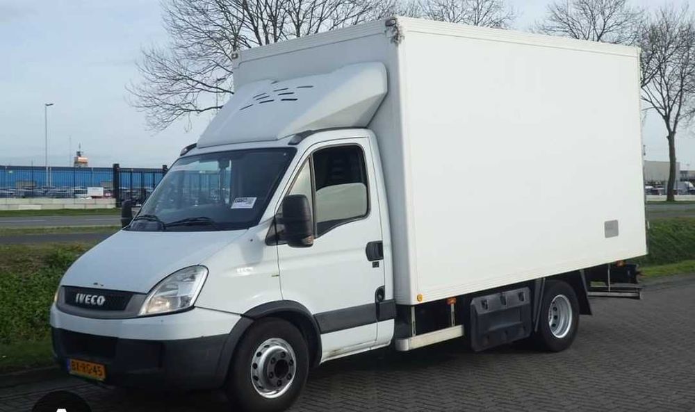 Jante noi 16 Iveco Daily 65C pe punte dubla 6x205