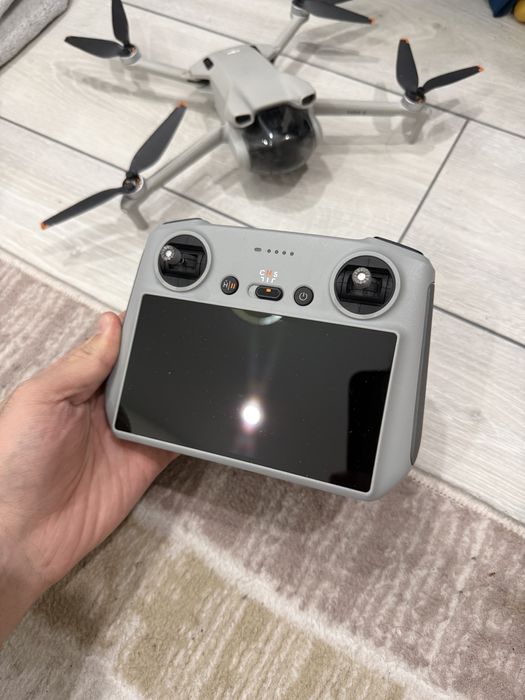 Dji mini 3 fly more (gji rc 2 )