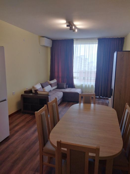 Дава се под наем Тристаен апартамент в Пловдив, Тракия - 100 кв.м за 600 € - Снимка #1