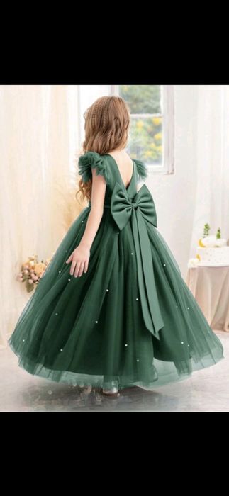 Нова рокля за повод 140 зелена и пепел от рози