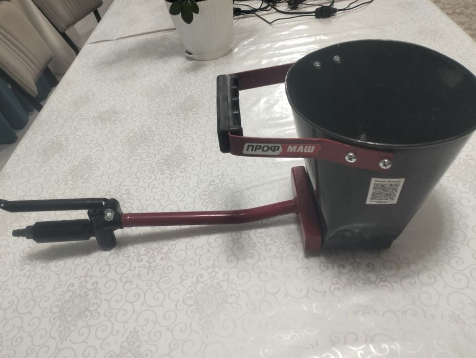 Хоппер ковш для штукатурки