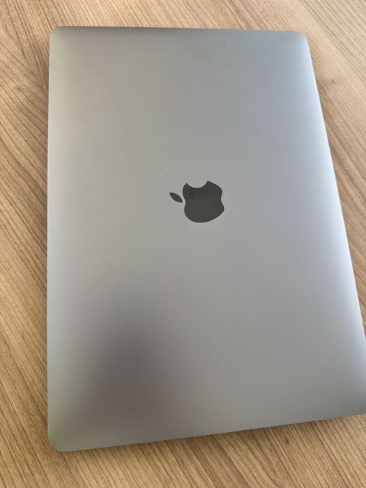 MacBook AIR 13”Retina