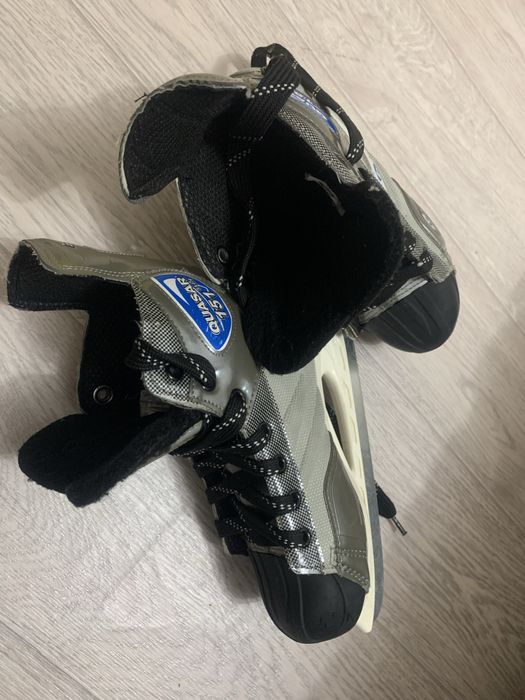 Продам коньки фирмы Botas