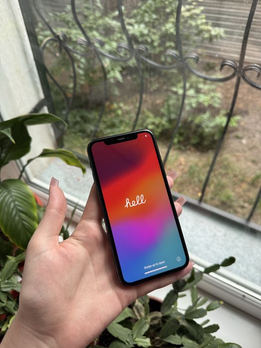 iPhone 11 Pro 256 ГБ, Midnight Green
