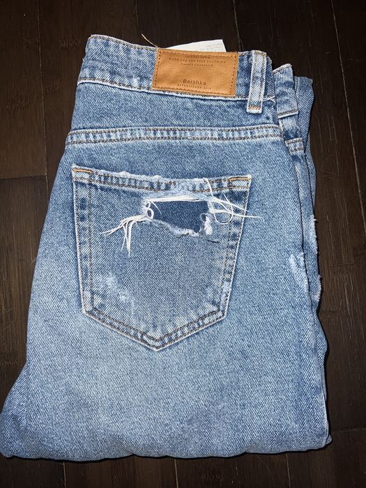 Blugi Bershka 34