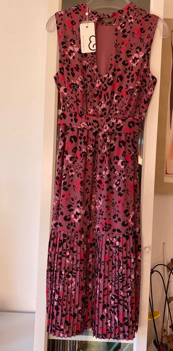 Mint & Berry рокля размер 38 нова с етикет