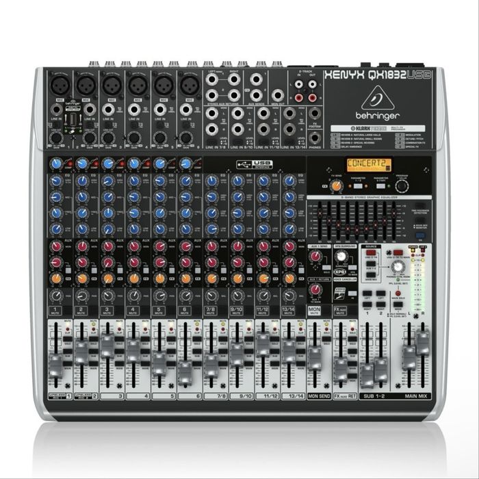 Behringer 1832 микшерный пульт