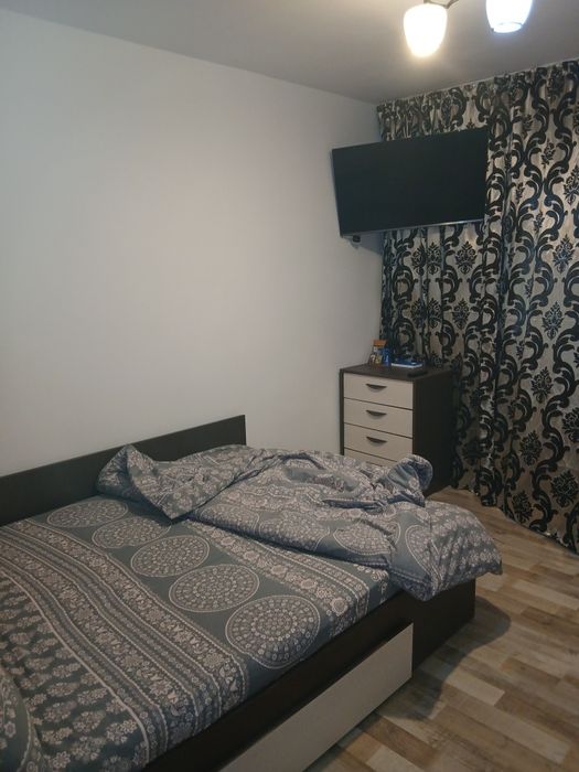 Vând apartament 3 camere!