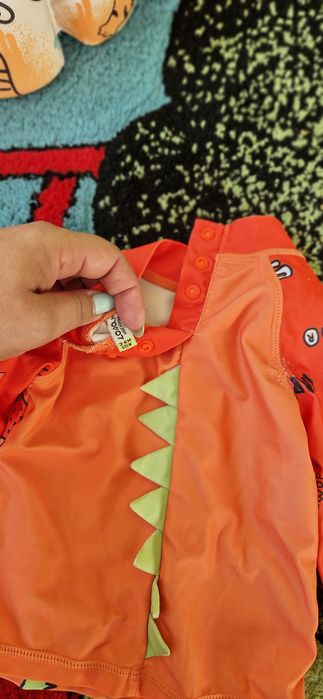 Бански бебе новородено