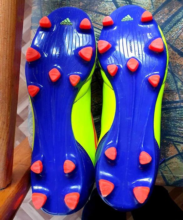 Професионални футболни бутонки adidas F50 Yellow Performance