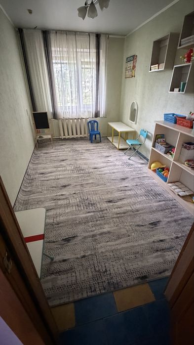Ковры детские б/у