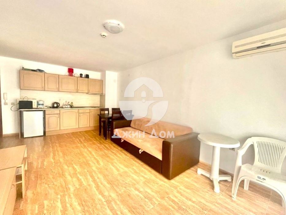 Продава се Двустаен апартамент в Свети Влас - 78 кв.м за 1154 €/кв.м - Снимка #1