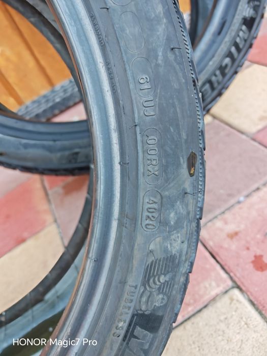 2xCauciucuri de iarna 225 40R19 93W Michelin Pilot Alpin 5 2020