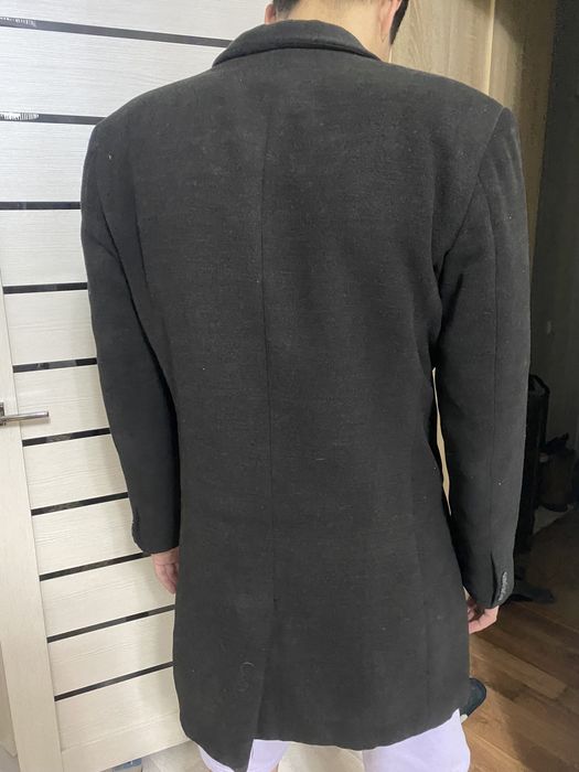продам мужское пальто