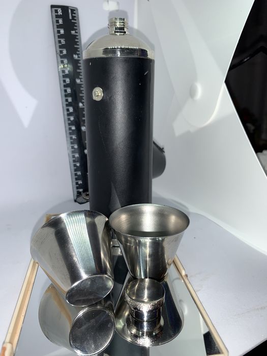 Set recipient whiskey rom coniac 2 pahare inox cadou Vintage 300ML 80