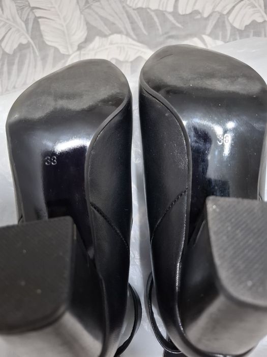 Туфли кожаные 38 размера