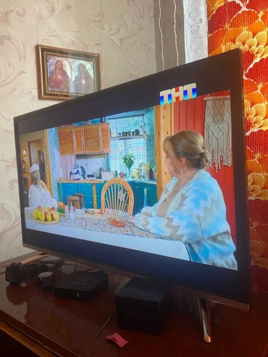Продам телевизор