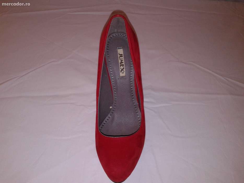 Pantofi dama eleganti si ieftini