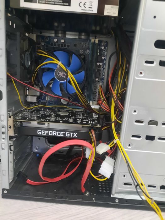 Настольные компьютеры