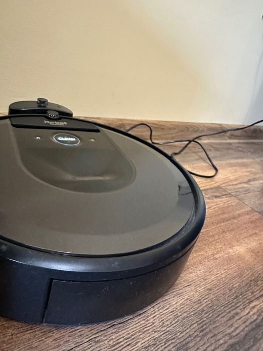 Прахосмукачка Irobot Ix7