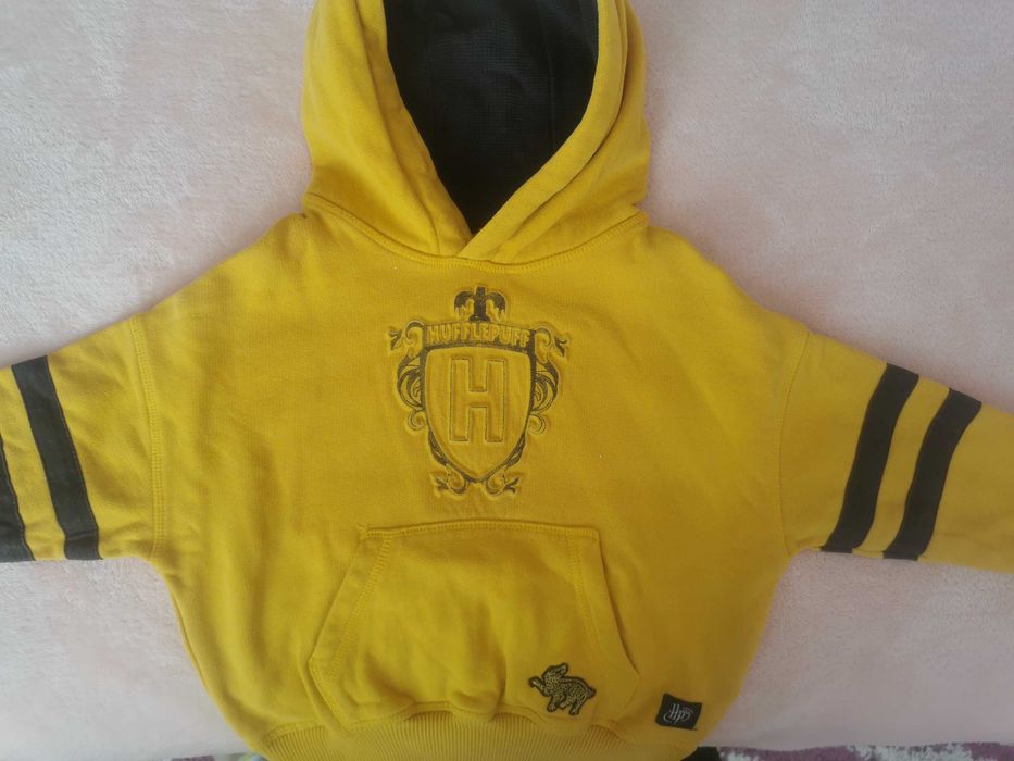 Суитчър с лого Хари Потър