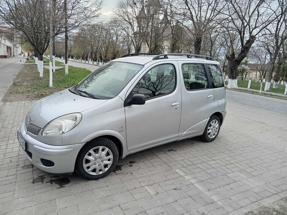 Toyota Yaris verso