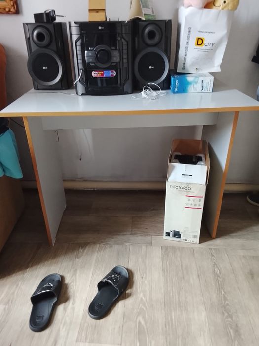 Стол не большой цена 5тыс