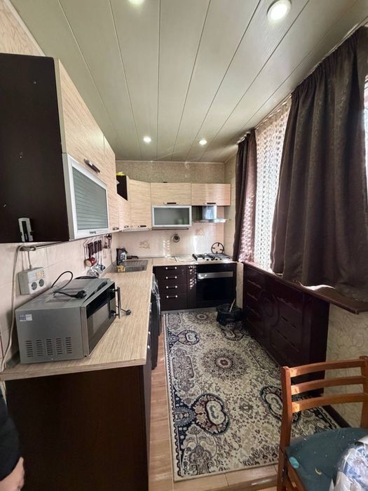 Продается двух комнатная с условиями Чиланзар 6