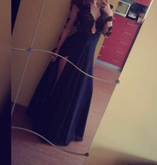 Бутикова абитуриентска/бална рокля