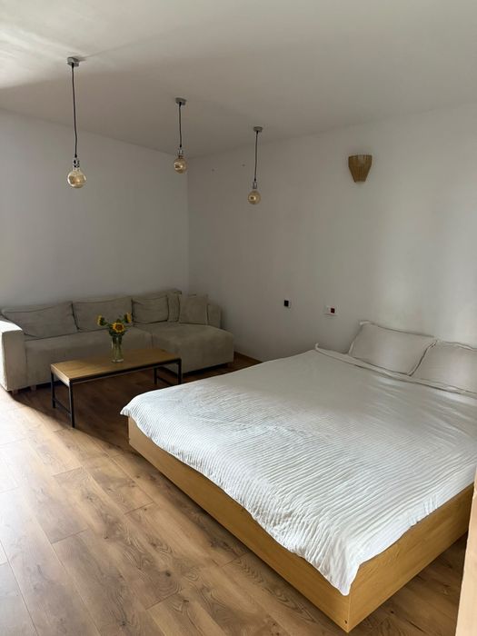 Proprietar – Vând casă modernă din lemn + 2.250 mp teren, Suceava