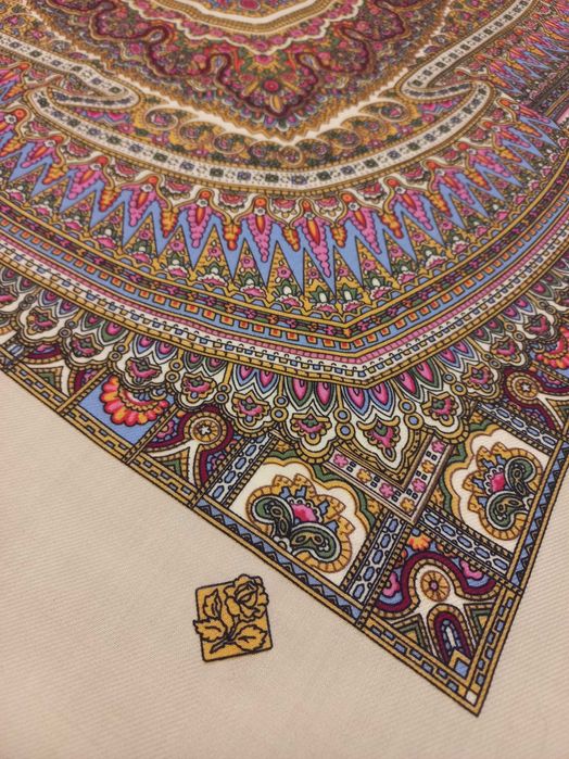 Павловопосадская шаль оригинал